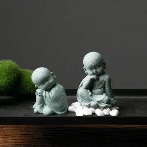 Choix de Mini Bouddha Moine Pensif en Résine